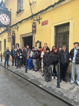 Exkurze budoucích gastronomů v pivovaru U Fleků