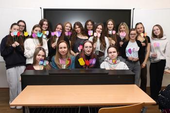 Tulipánový měsíc